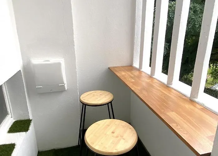 T2 Refait à Neuf Quartier Chantenay Avec Parking * Nantes